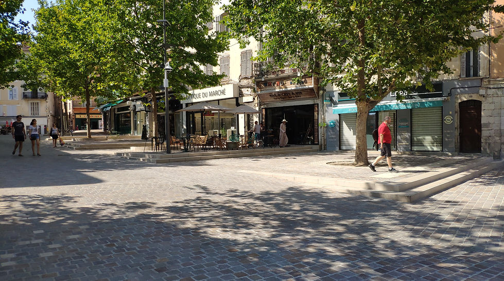 Stephane Comby Place du marché Draguignan