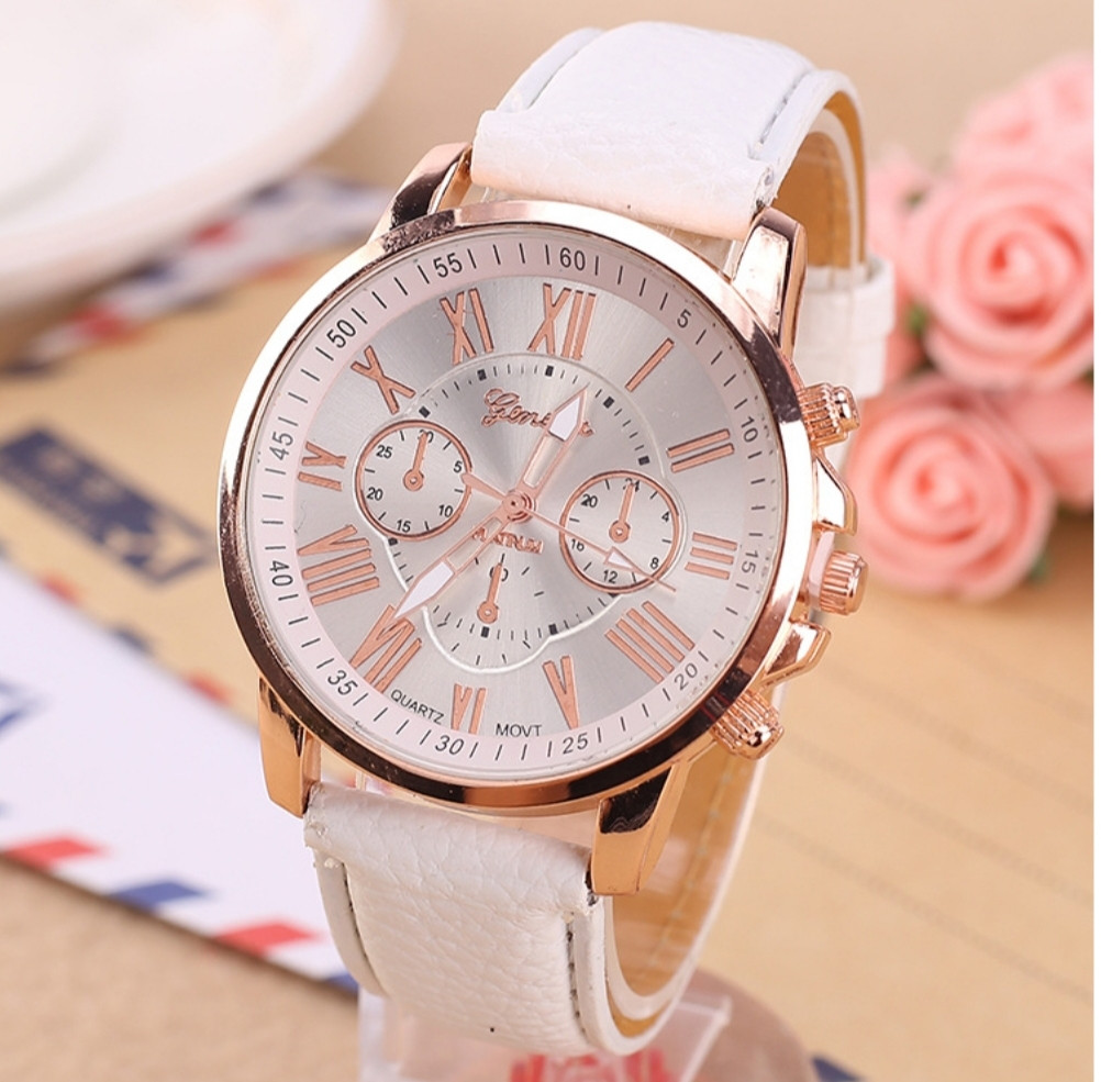 Reloj blanco