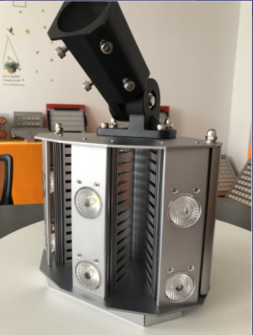 Miniature : PROJECTEUR BLEU/BLANC/ROUGE