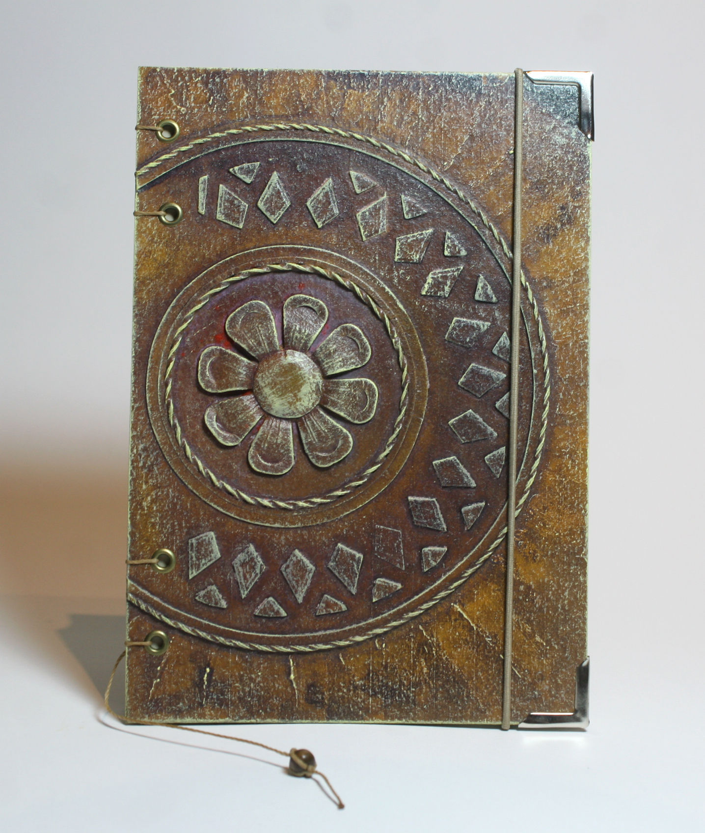 Brown book. Cuaderno liso