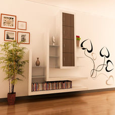 Elegant and sober design with liveliness.