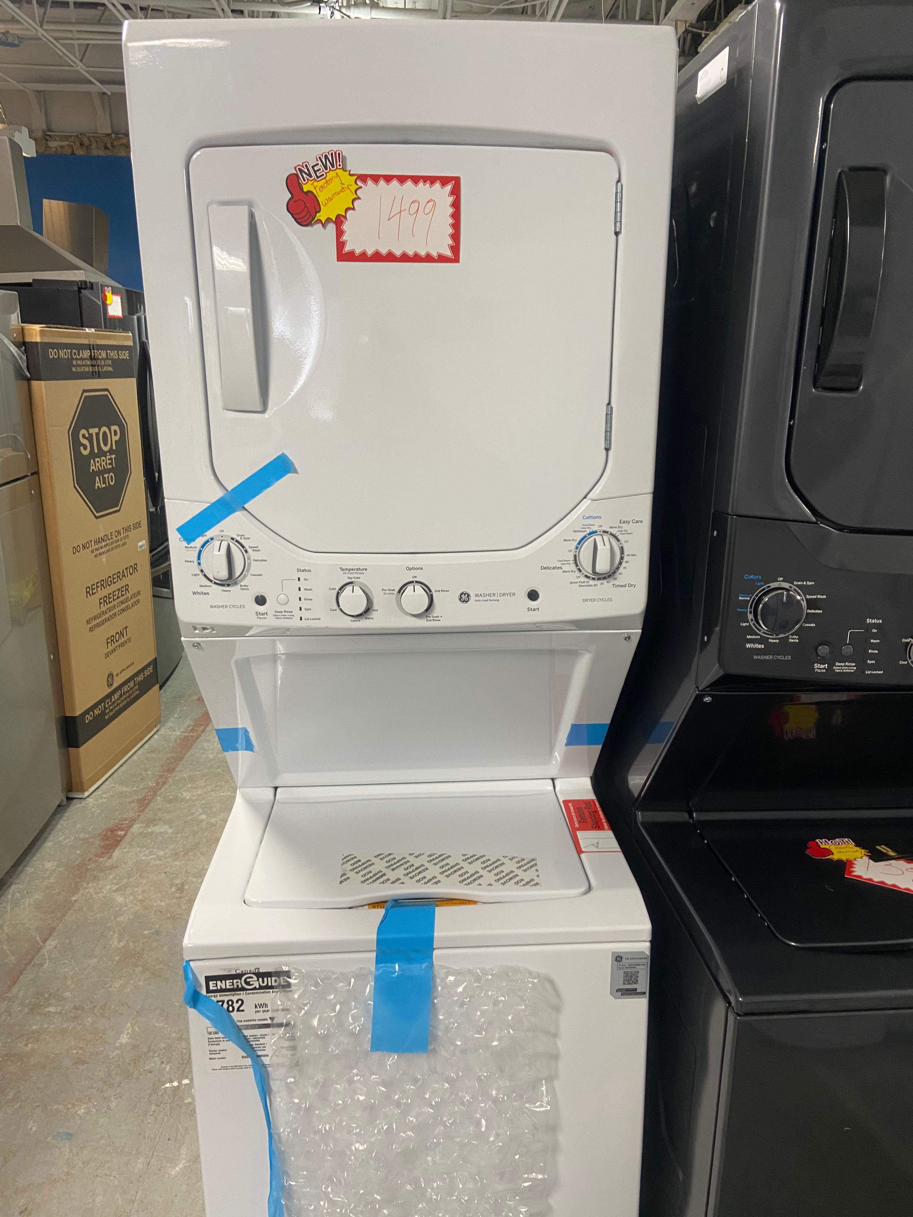 GE GUD24ESMM1WW — 24″ Unitized Washer & Electric Dryer, White