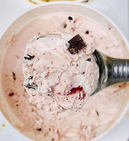Scoop of DF Cranberry Chip ice cream