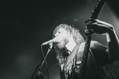 Corpse Pile en concert au Ferrailleur de Nantes en février 2026 - Bassiste en backing vocals