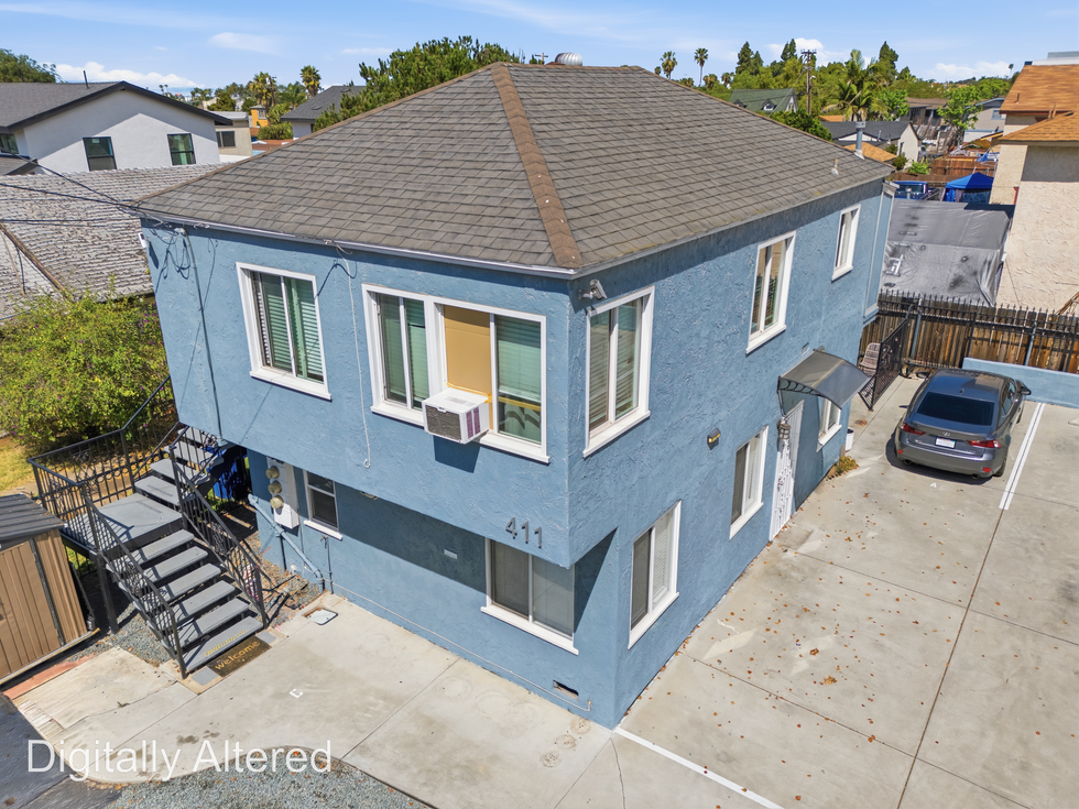 1-print-Corner Exterior Low