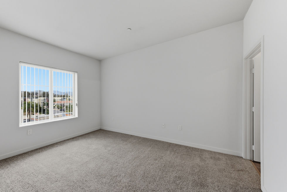 Bedroom - 003