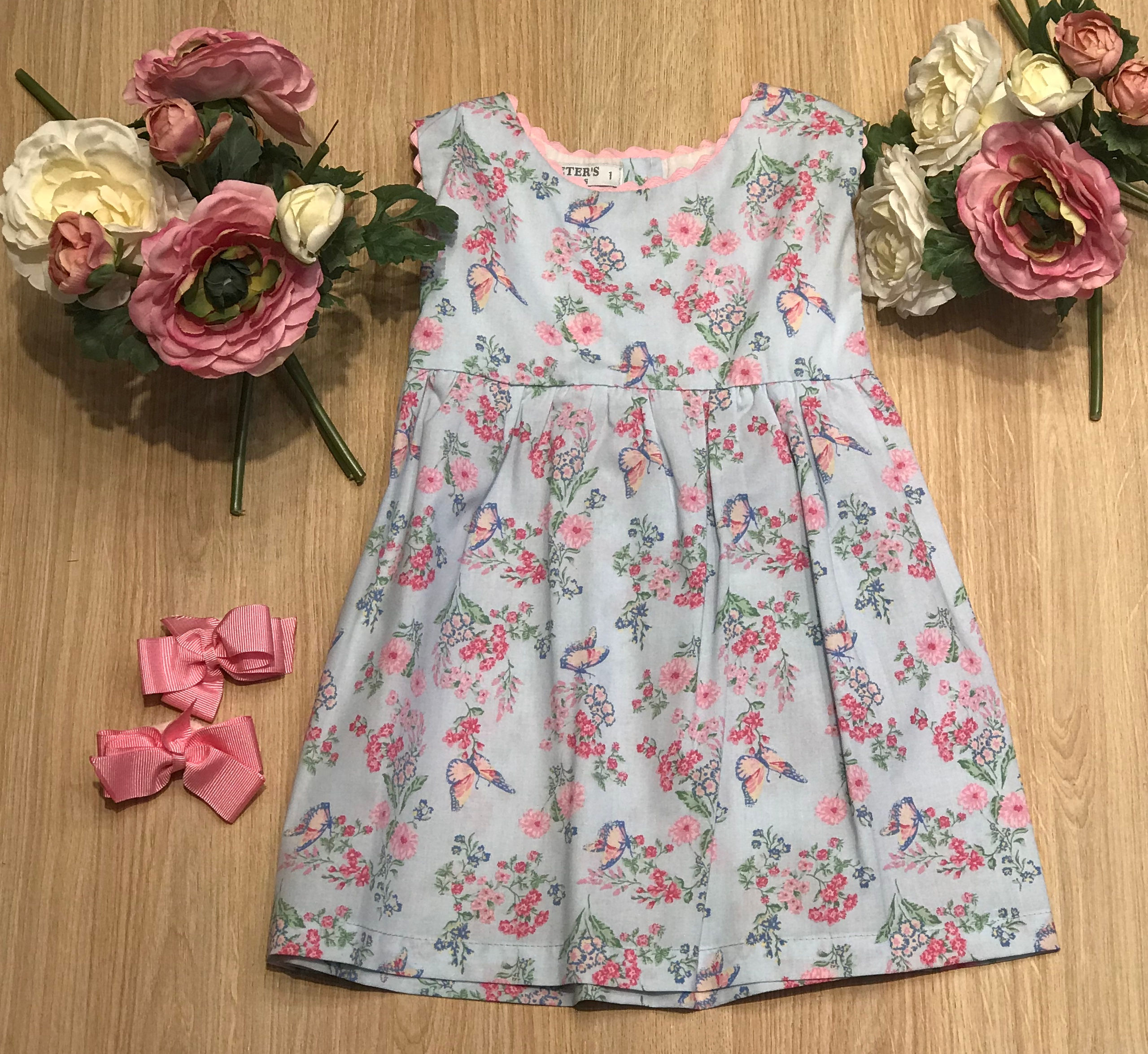 Vestido clásico Butterfly