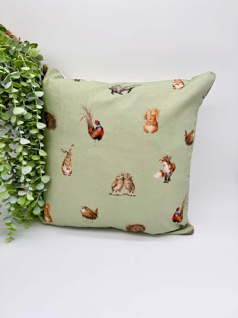 wrendale designs woodlanders on green scatter cushion berry and grouse
