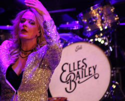 Elles Bailey - Photograph 28