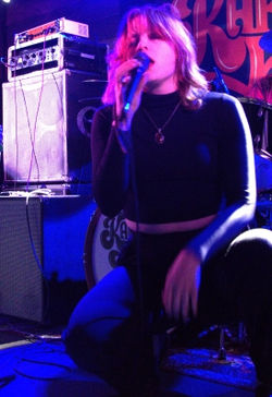 The Damp Matches - Photograph 4