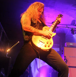 Jared James Nichols - Photograph 11