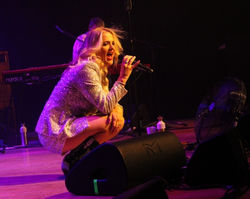 Elles Bailey - Photograph 10