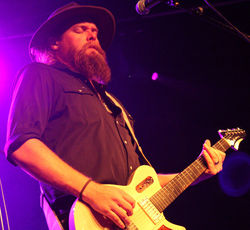 Robert Jon And The Wreck - Photograph 1