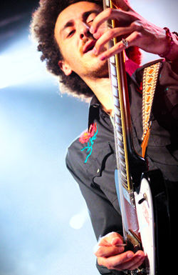 Robert Jon And The Wreck - Photograph 9