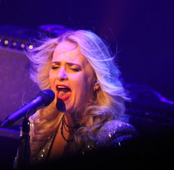 Elles Bailey - Photograph 29