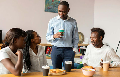 Why Your Office Employee Needs a Healthy Snack Delivery Service