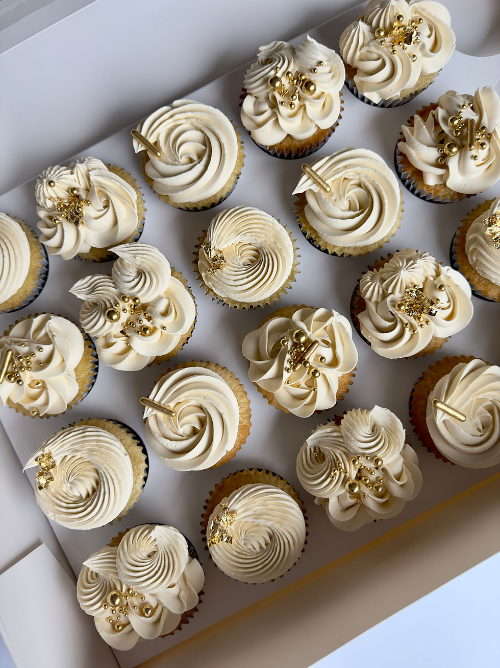Thumbnail: Standard Cupcakes