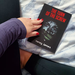 The Turn of the Screw Review