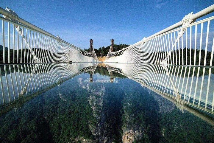Glass Bridge Experience