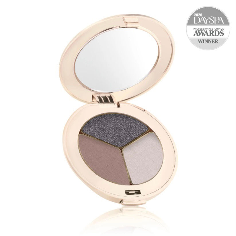 Thumbnail: Pre Pressed Eye Shadow Triple 