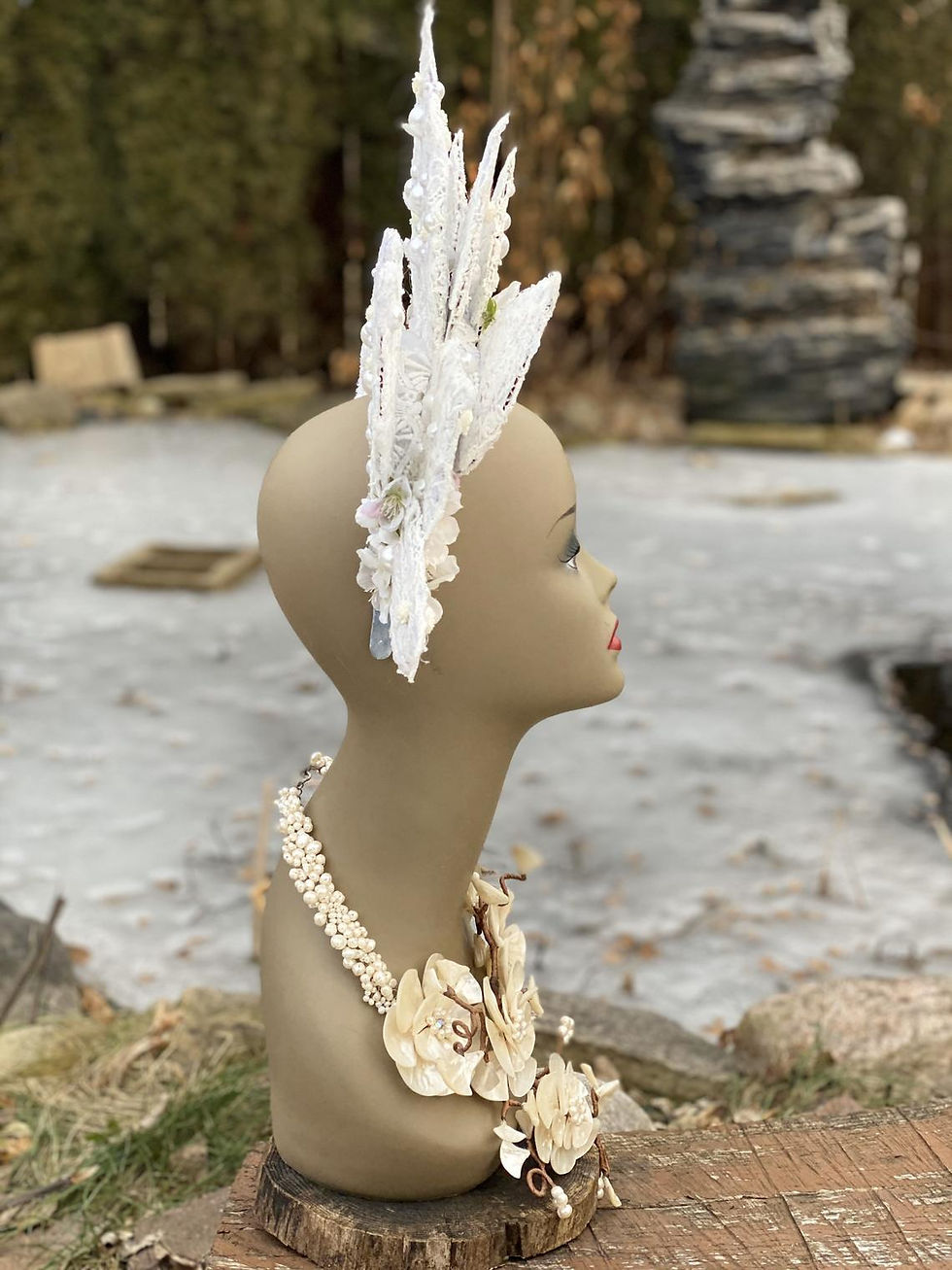 Thumbnail: White Wedding Geisha Headdress Headpiece