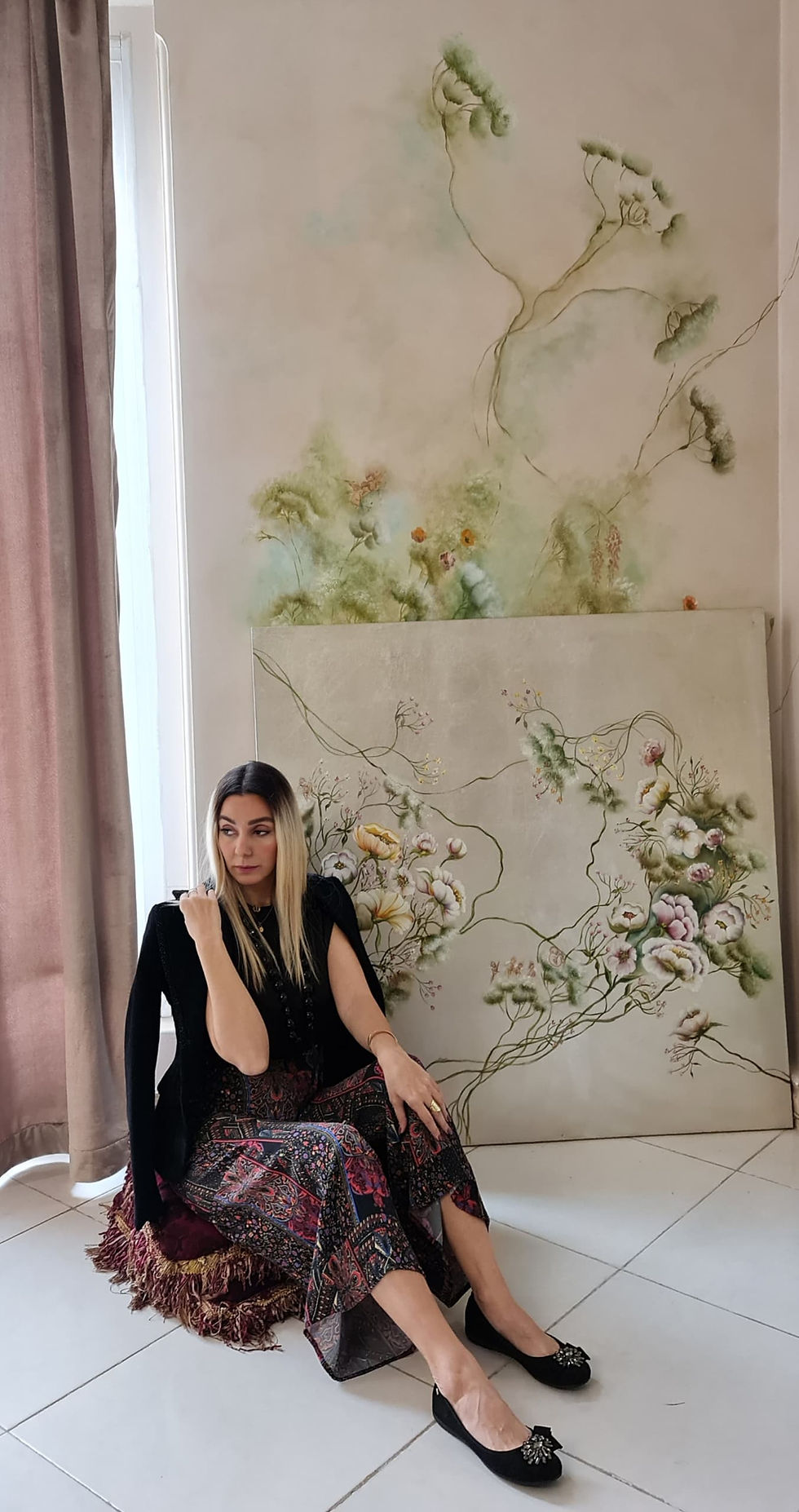 Thumbnail: A striking nature-based artwork inspired by the earth and its deep roots.