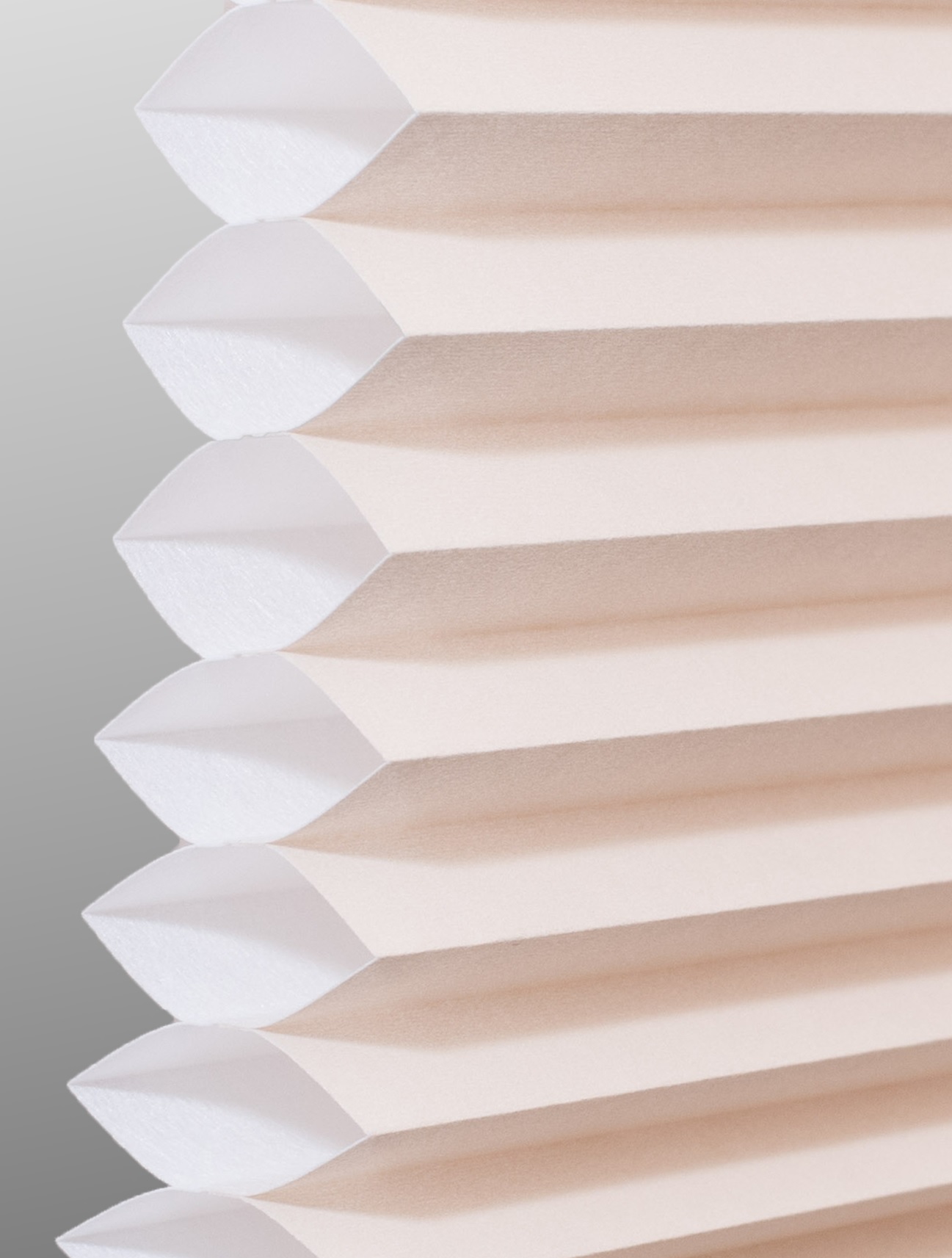 Alabaster Single cell cellular shade fabric swatch