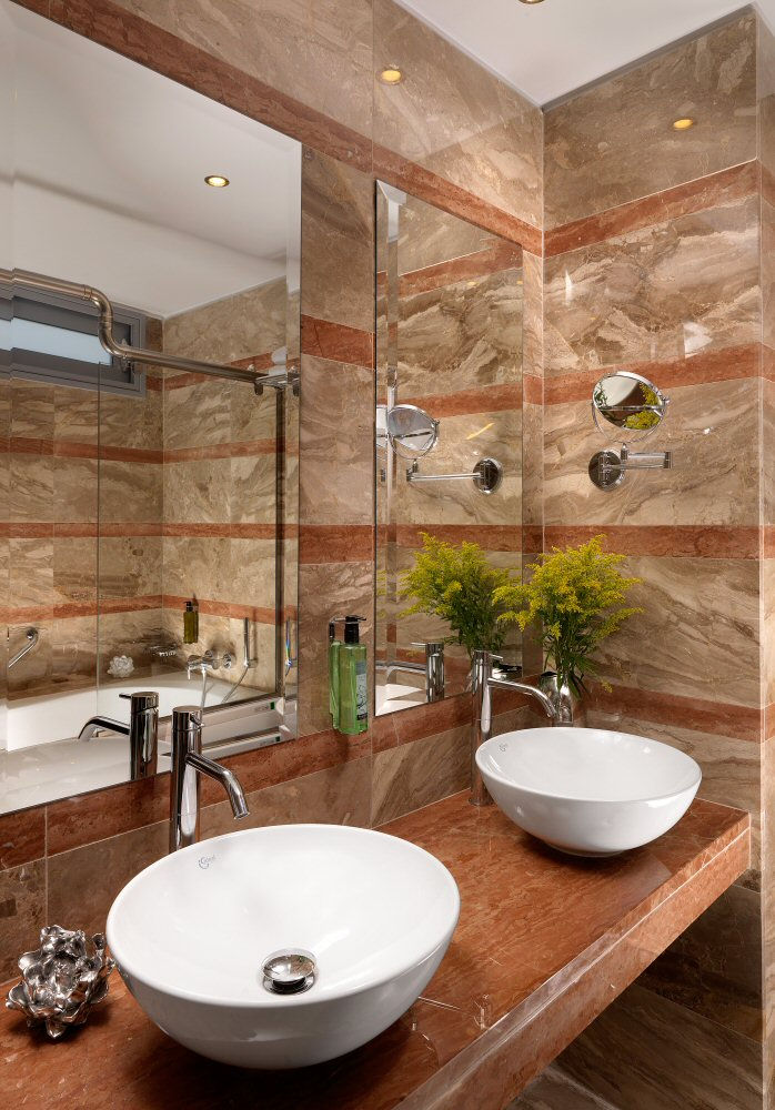 Bathsuite.jpg