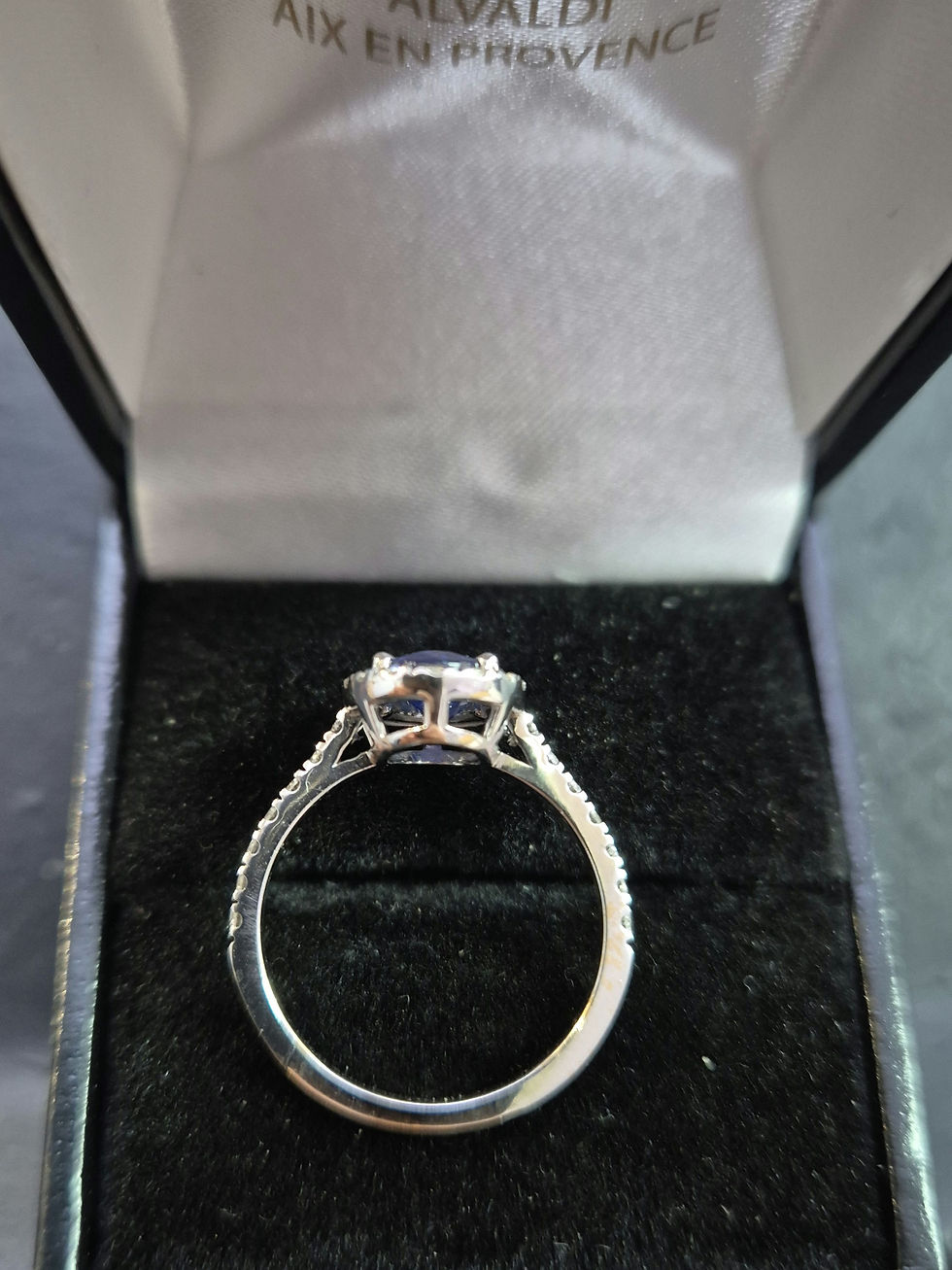 Miniature : Bague entourage saphir diamants