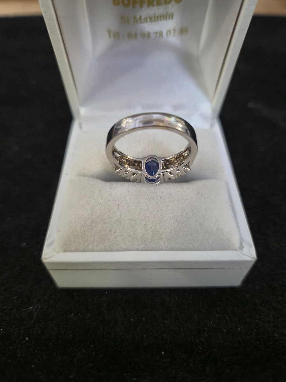 Miniature : Bague d'exception Saphir & Diamants