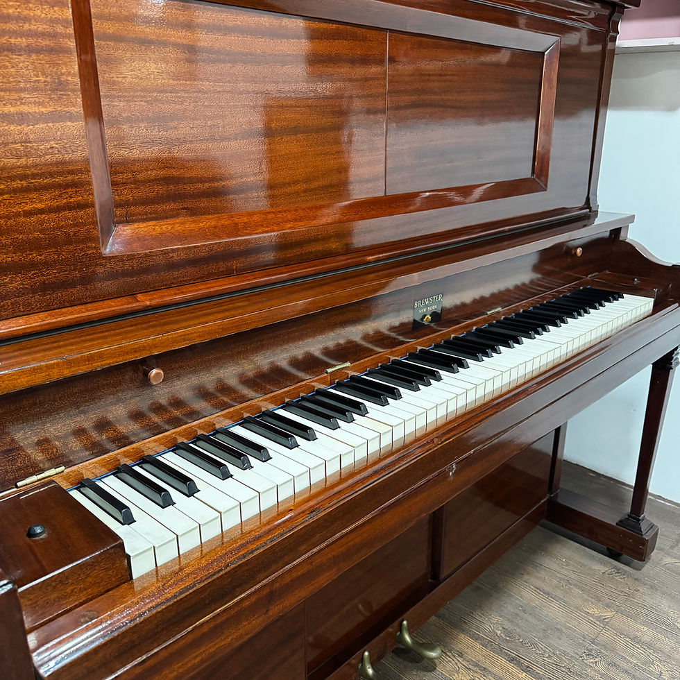 Piano Vertical Brewster