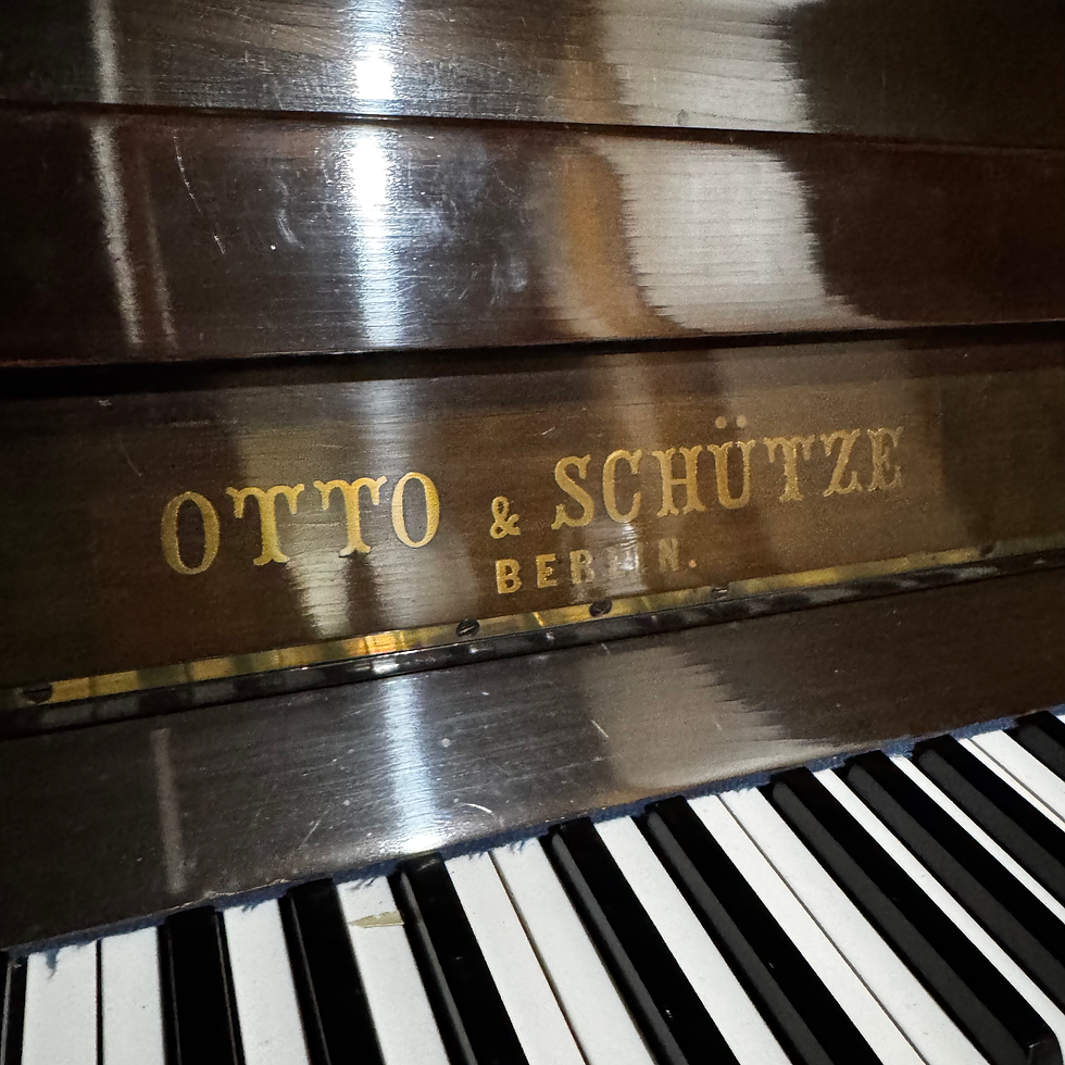 Miniatura: Piano Vertical Otto & Schutze