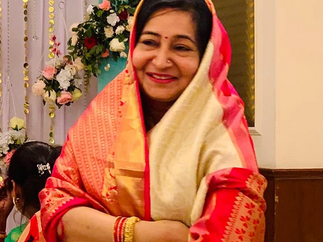 Kamini Dube, the creator of Aham Brahmasmi, was awarded the title of Sanskrit Bhushan.