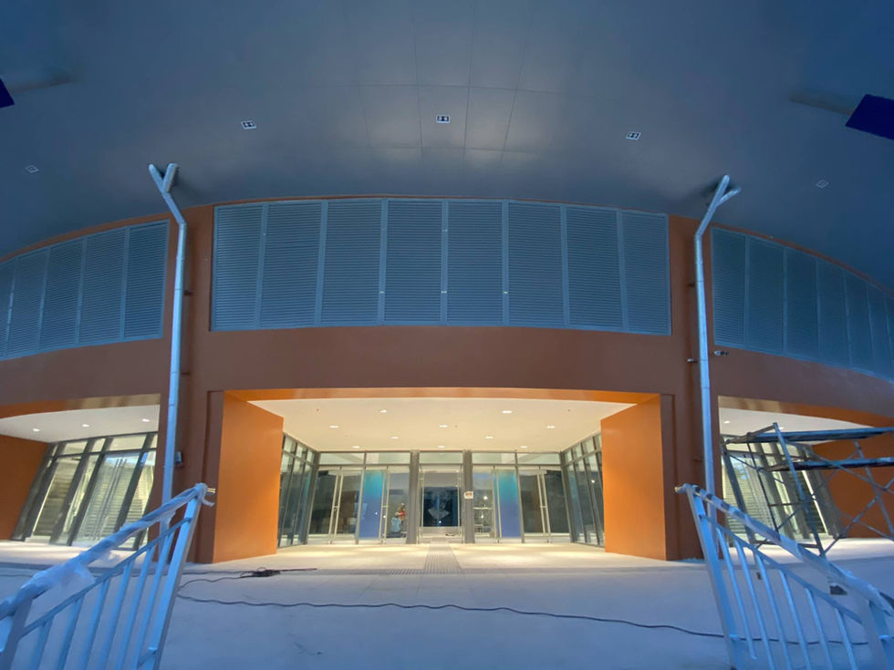 Modern AA2000 building entrance with glass doors