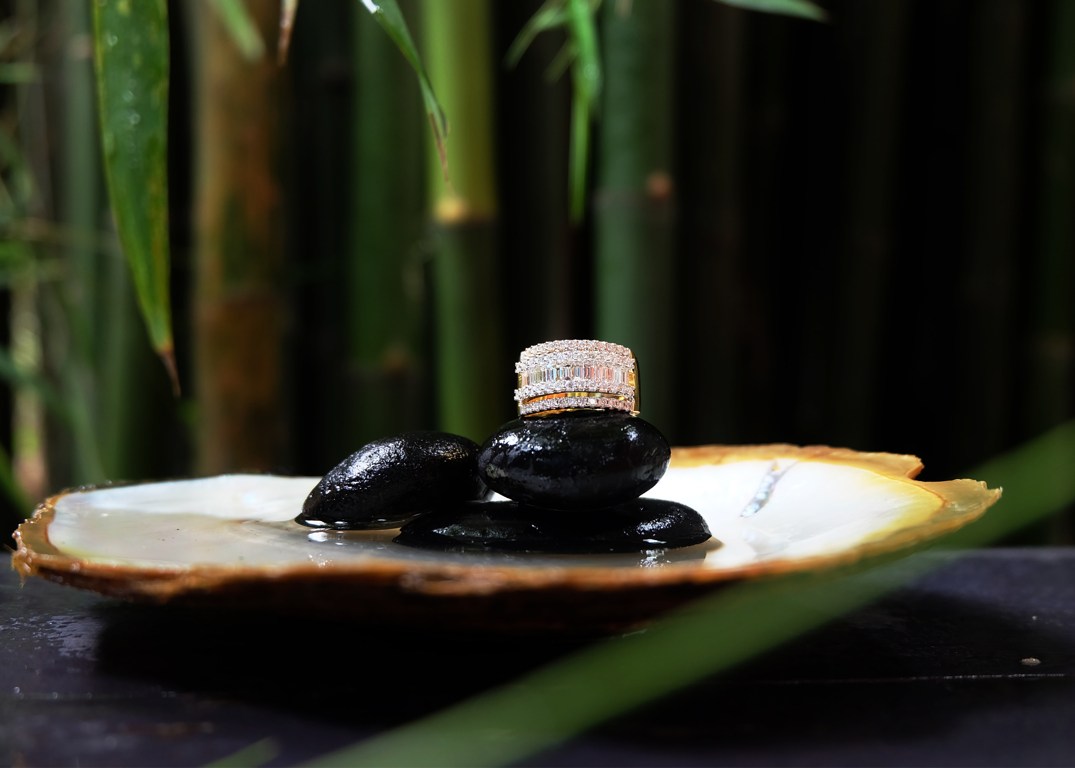 Code GD057: Lock of Love