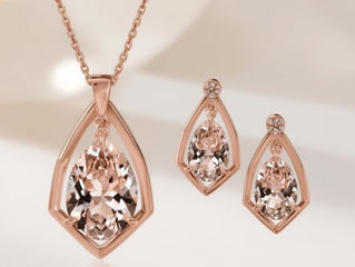 💍 Bridesmaid Jewelry: A Profitable Niche for B2B Wedding Retailers