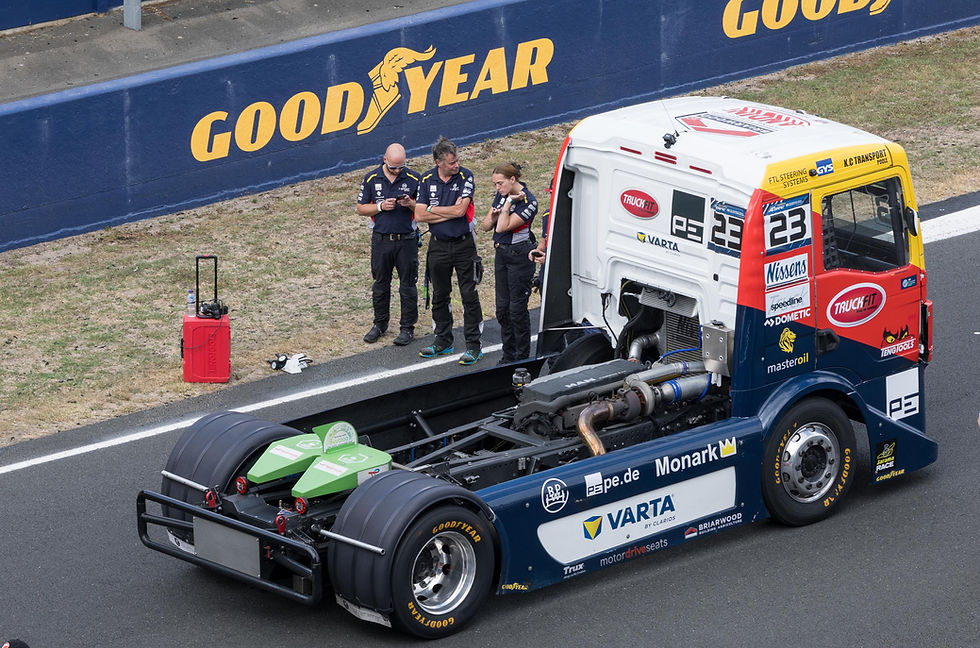 T SPORT BERNAU FINISHES LE MANS WEEKEND ON THE PODIUM