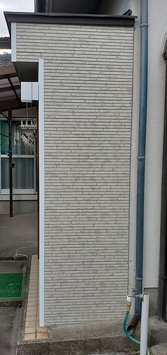 玄関ポーチ壁 (後)_edited.jpg