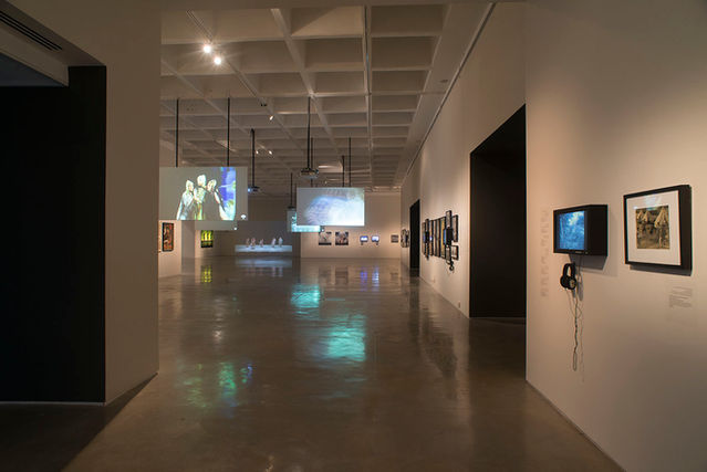 תערוכות - מחול - מוזיאון ישראל - מעצבת מיכל אלדור (1).jpg