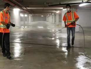 ניקיון חניונים