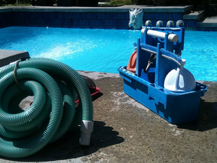 אחזקות בריכות שחייה