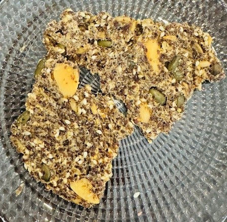 הקרקרים של צ'לה