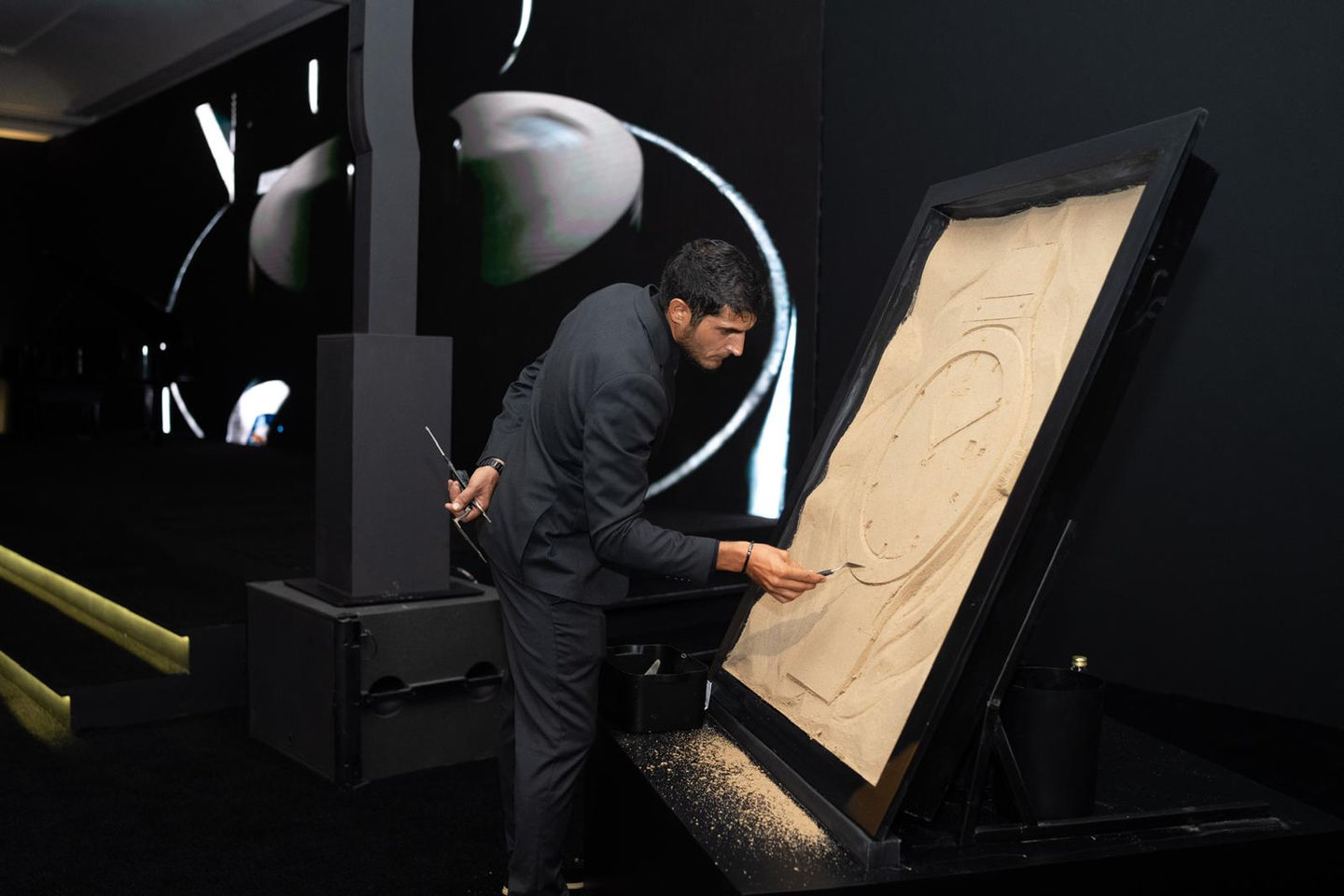 Live Sand Sculpture Indoor Performance