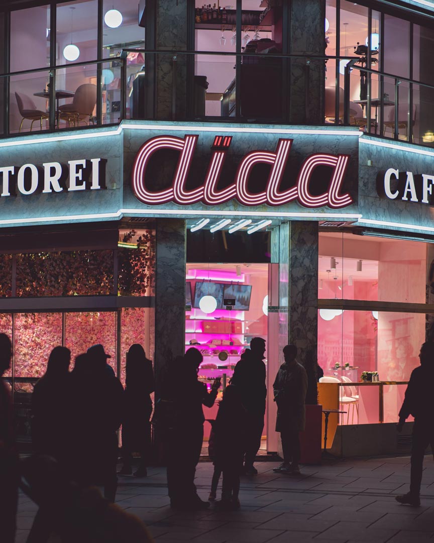 neon signs in vienna