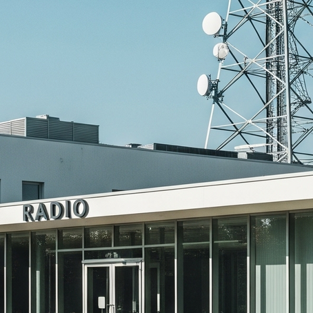 Estrutura de direção em Rádios FM: Geral, Artística, Comercial e Técnica