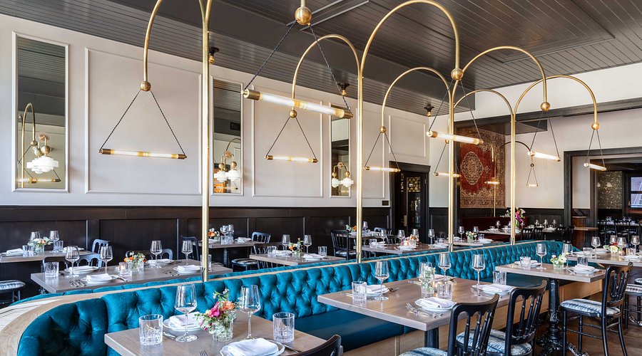 The National Exchange Hotel - Lola Restaurant