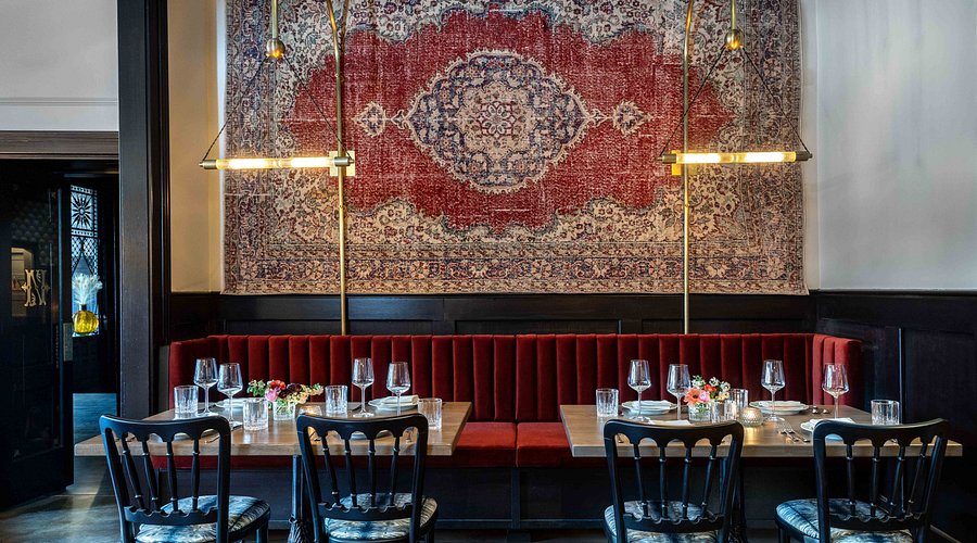 The National Exchange Hotel - Lola Restaurant