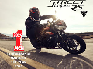ה-Street Triple RS הוכתר ע"י מגזין MCN בתואר "Performance Naked of the Year"!