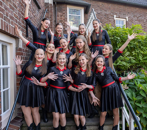 Jongerene dansgarde 2026 leuk-min.JPG