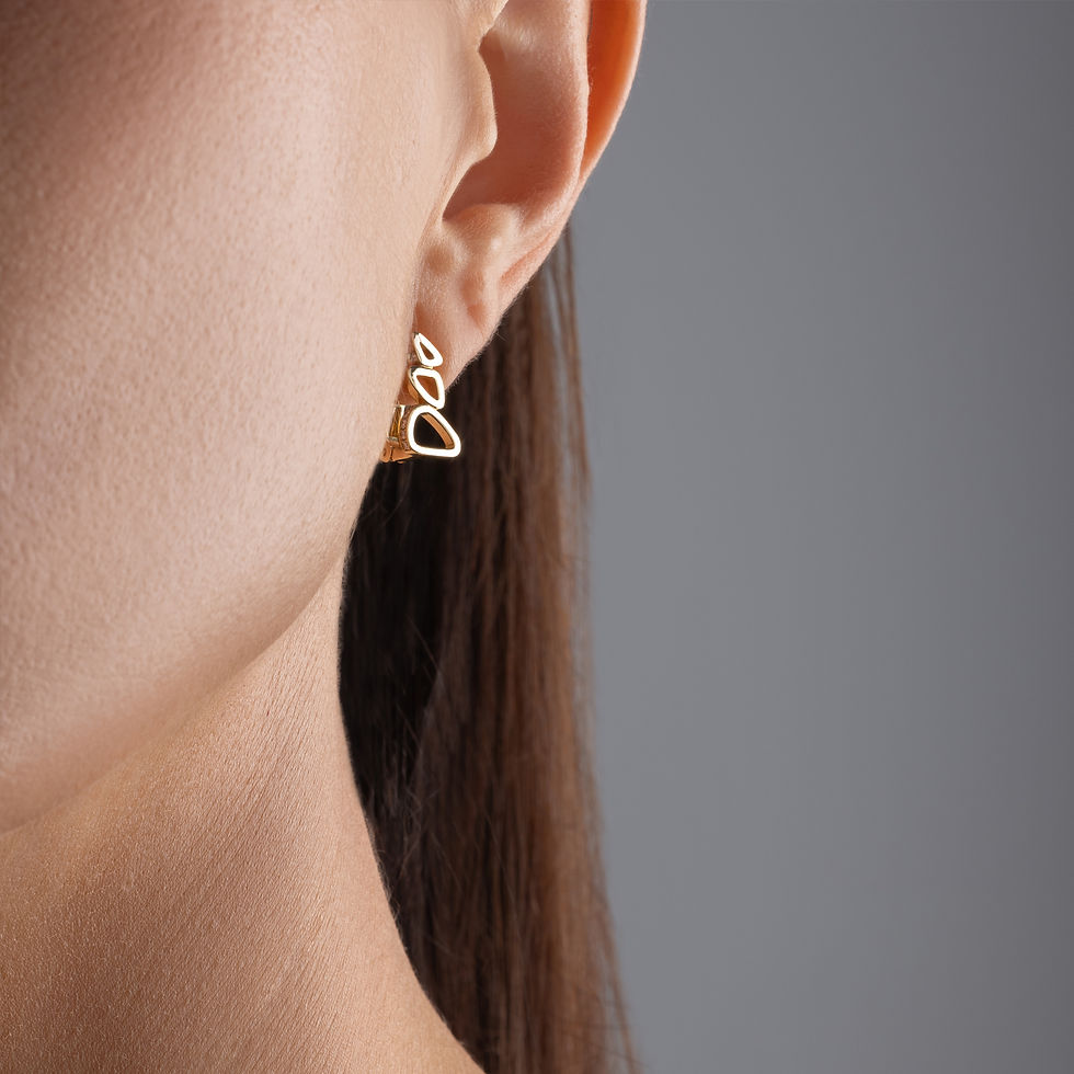 Thumbnail: Pair of Earrings (short) with Diamonds in Line